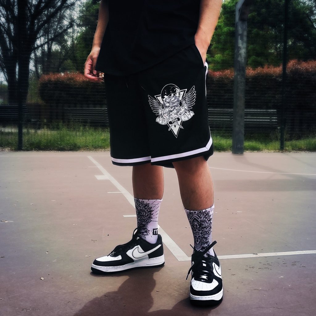 Pantaloncino nero con tasche
