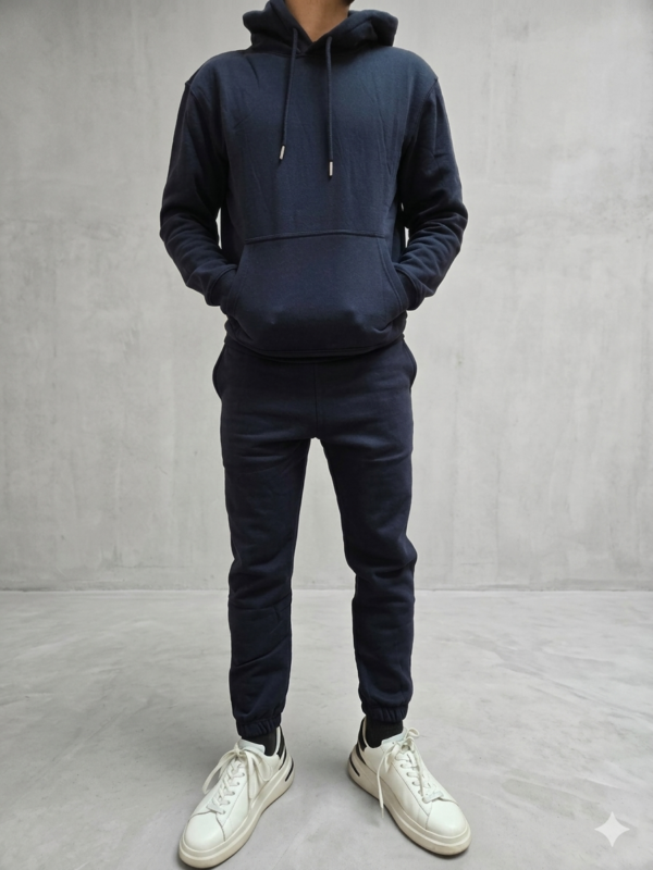tuta blu uomo sportiva