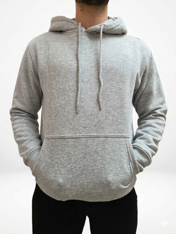 felpa grigia con cappuccio